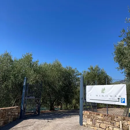 別荘 Le Miromar - Casa Indipendente - Parcheggio Privato - Private Parking *