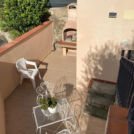 Le Miromar - Casa Indipendente - Parcheggio Privato - Private Parking Ferienhaus