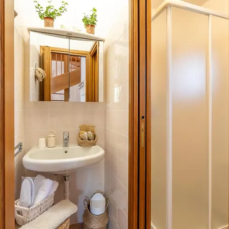 Le Miromar - Casa Indipendente - Parcheggio Privato - Private Parking *